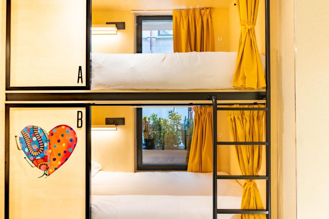 Petit Hostel Palacio Real Madrid Esterno foto