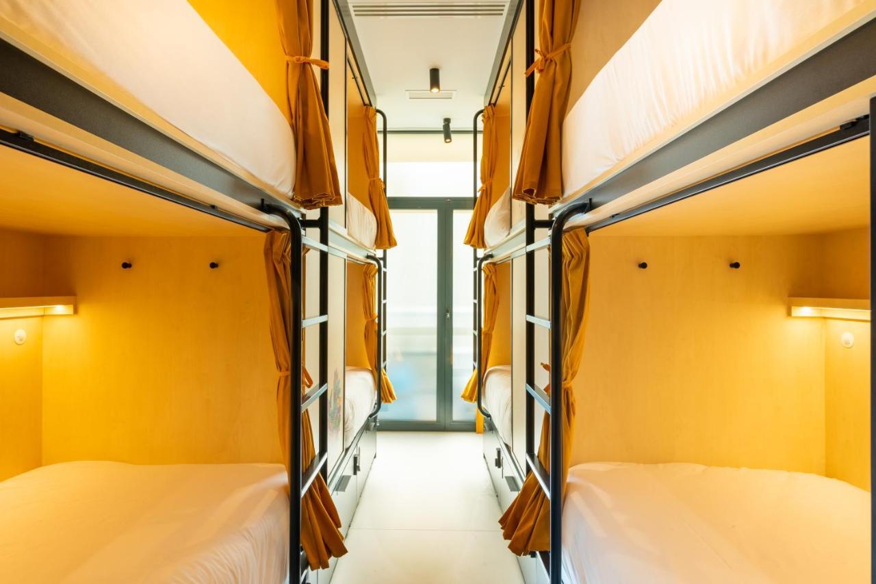 Petit Hostel Palacio Real Madrid Esterno foto