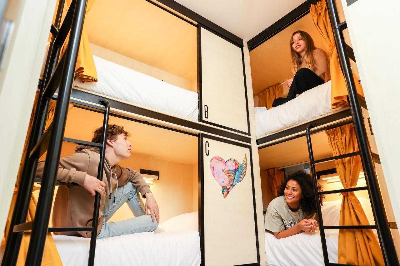 Petit Hostel Palacio Real Madrid Esterno foto